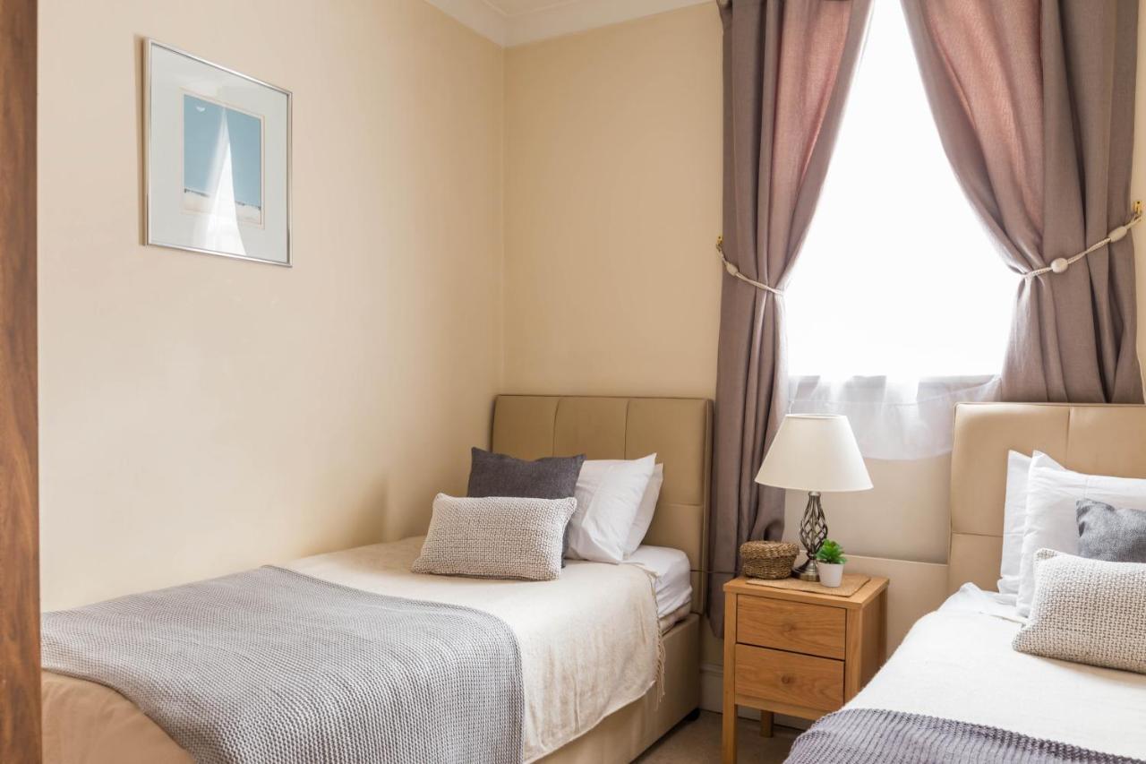 Park Lane - Clarges Street Apartament